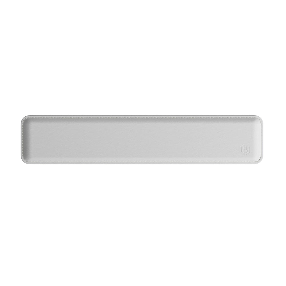 Designed by GG Repose Poignet Iron Mace Blanc