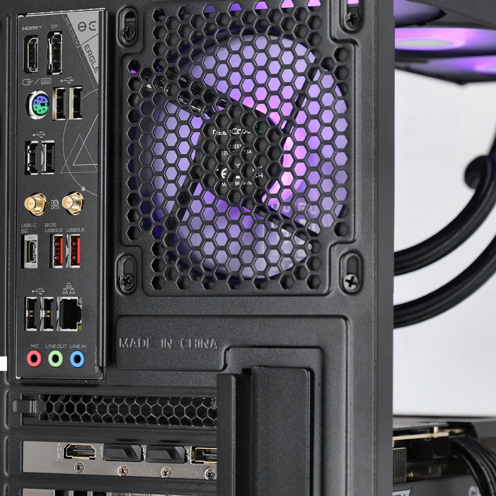 EZ-Store Champion - RTX 5070Ti - AMD Ryzen 5 7500X3D - 32Gb DDR5 - SSD 1TB