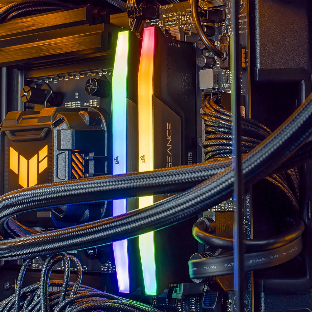 FlowUp GrandMaster - AMD Radeon RX 9070 XT 16GB - AMD Ryzen 7 9800X3D - 32GB DDR5 - SSD 2TB