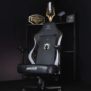 Chaise gamer Heretics noire et blanche