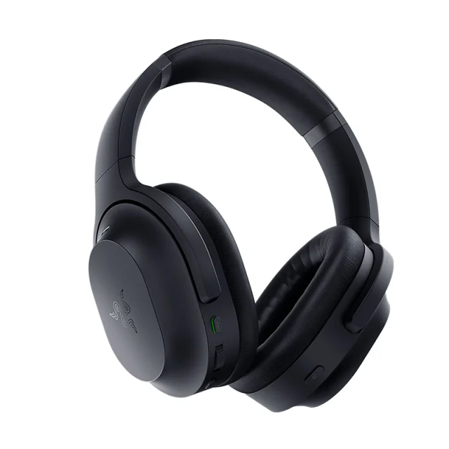 Razer Barracuda Pro Wireless 4