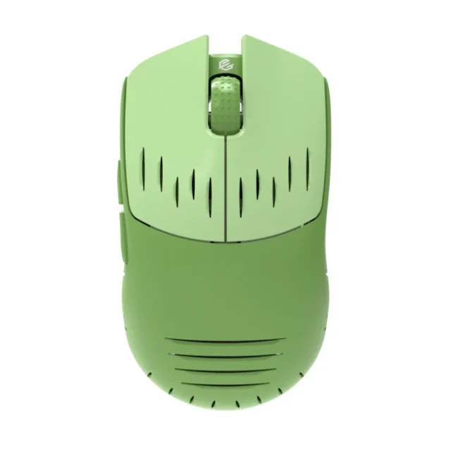 G Wolves Ht S2 8K Vert 1