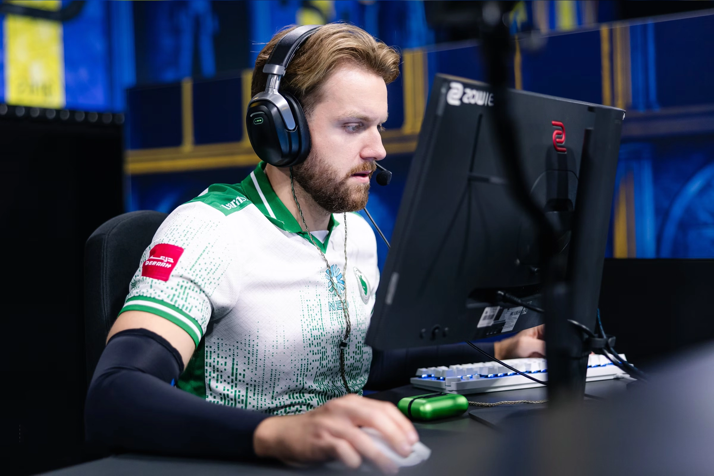 Niko Souris Deathadder V4 Pro Razer Maxesport Blog