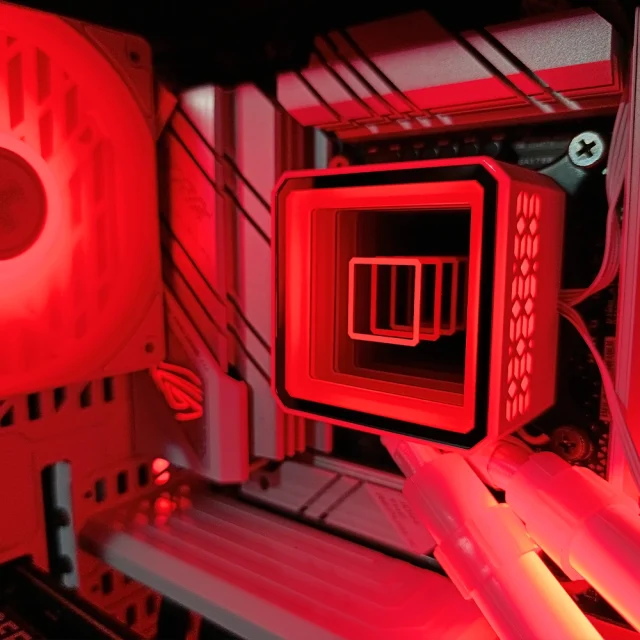 E-Ven Antarès - Rtx 5070 - Intel Core I7-12700Kf - 32Go Ddr5 4800Mhz - Ssd 1To