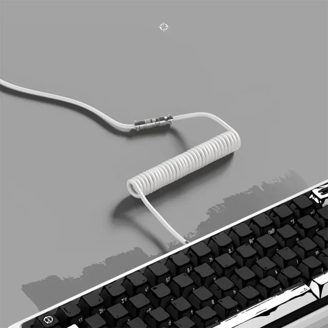 Câble Spiralé Blanc Avec Clavier Blanc