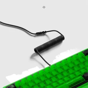 Câble spiralé noir avec clavier noir