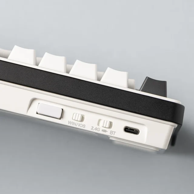 The G-Lab KEYZ Elite 400 Blanc-Gris 3 The G-Lab Keyz Elite 400 Wireless Iso Fr